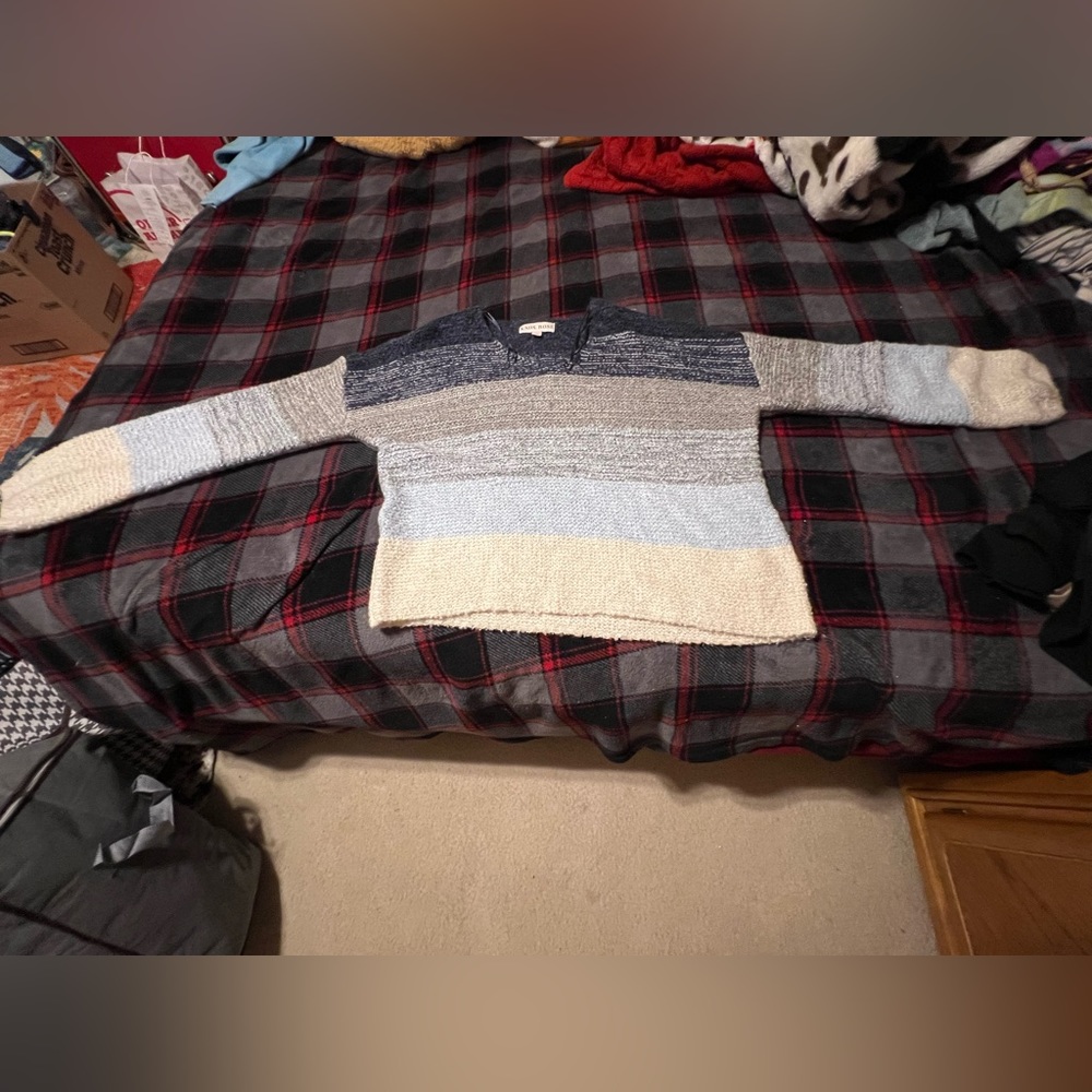 Knox rose sweater